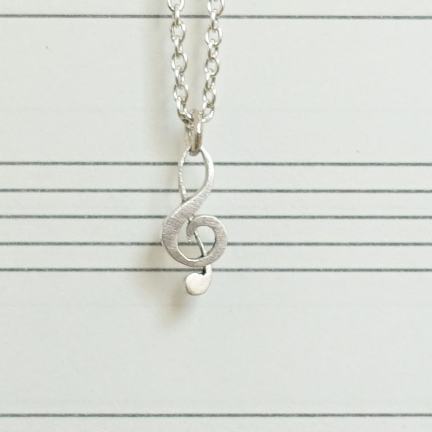 ト音記号のネックレス