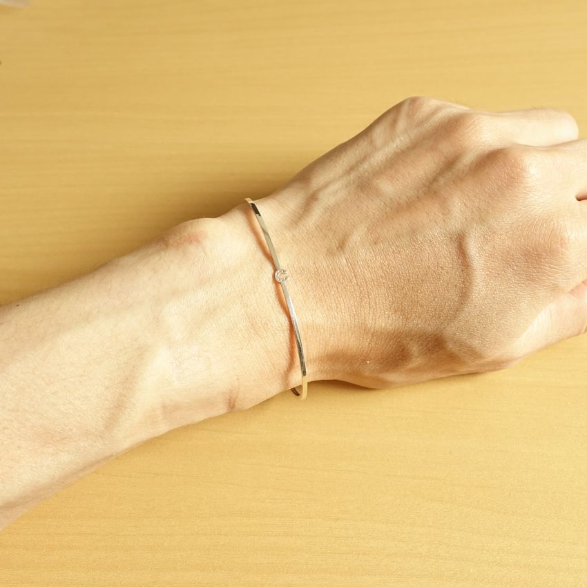 馬蹄のバングル