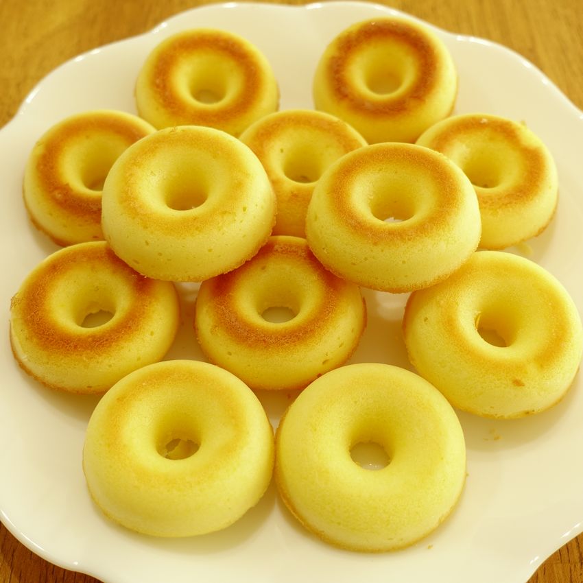 米粉のドーナツとチーズケーキ